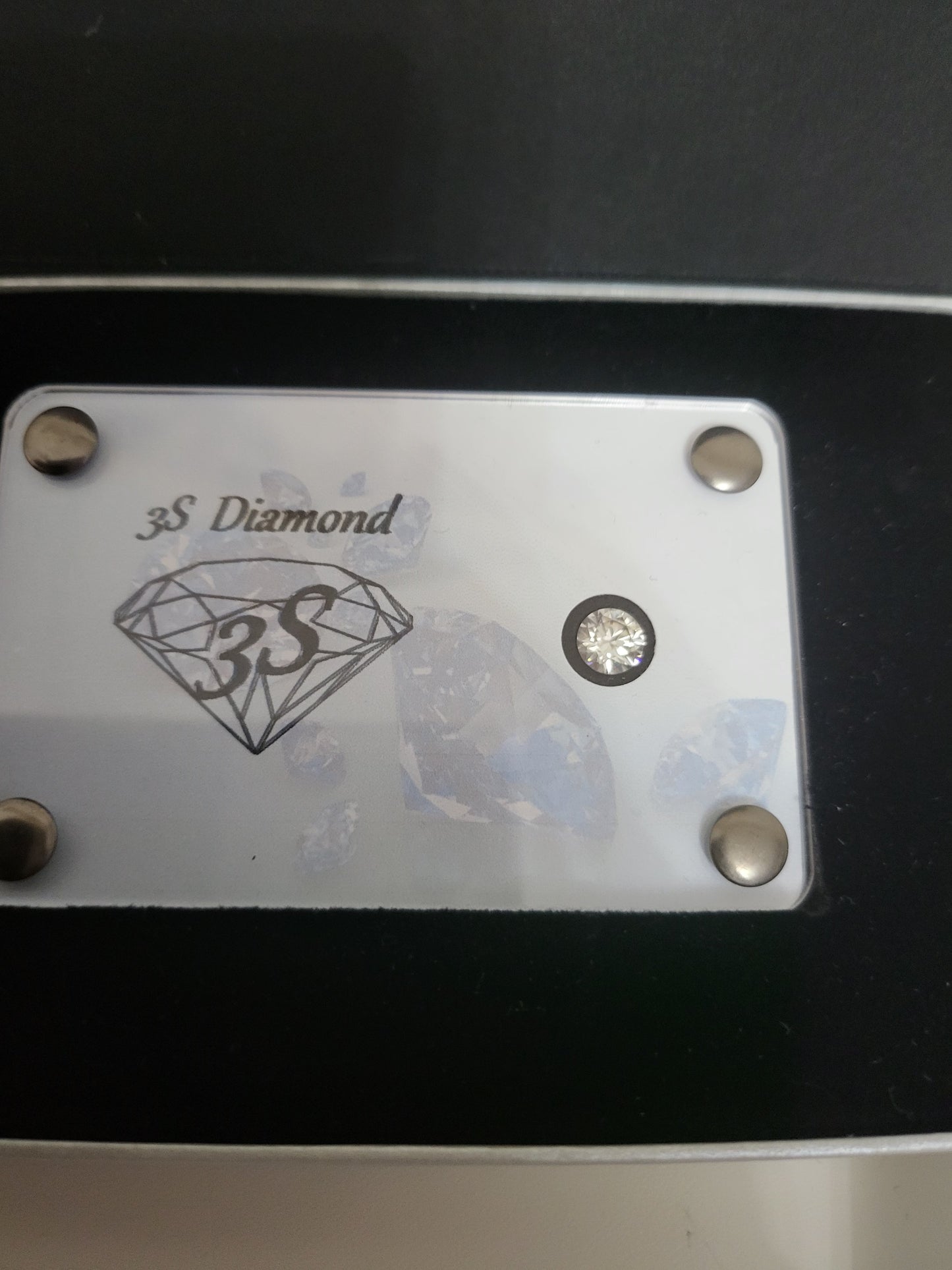 diamante naturale taglio brilliante 1,25 ct Colore E VVS1