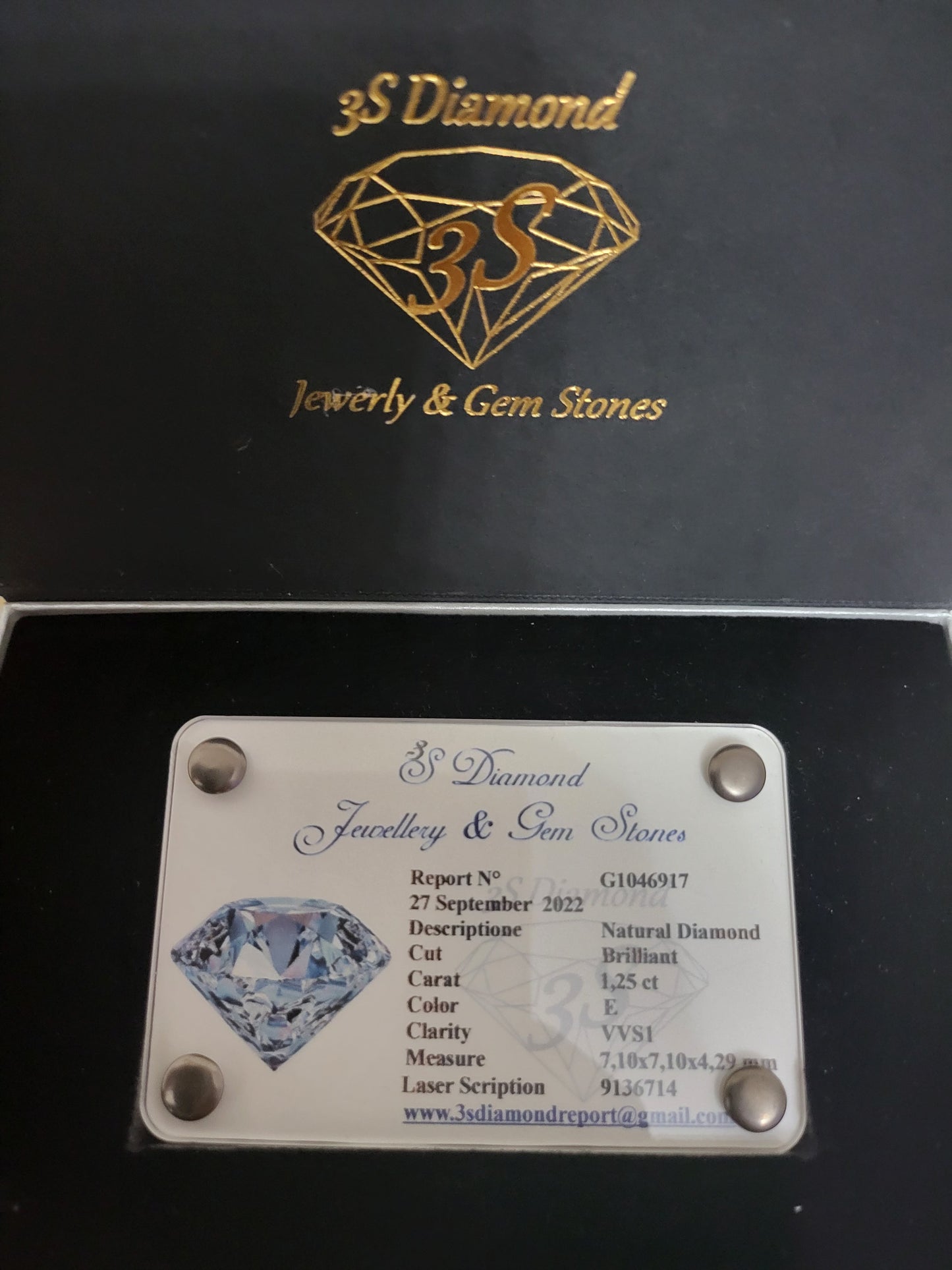 diamante naturale taglio brilliante 1,25 ct Colore E VVS1