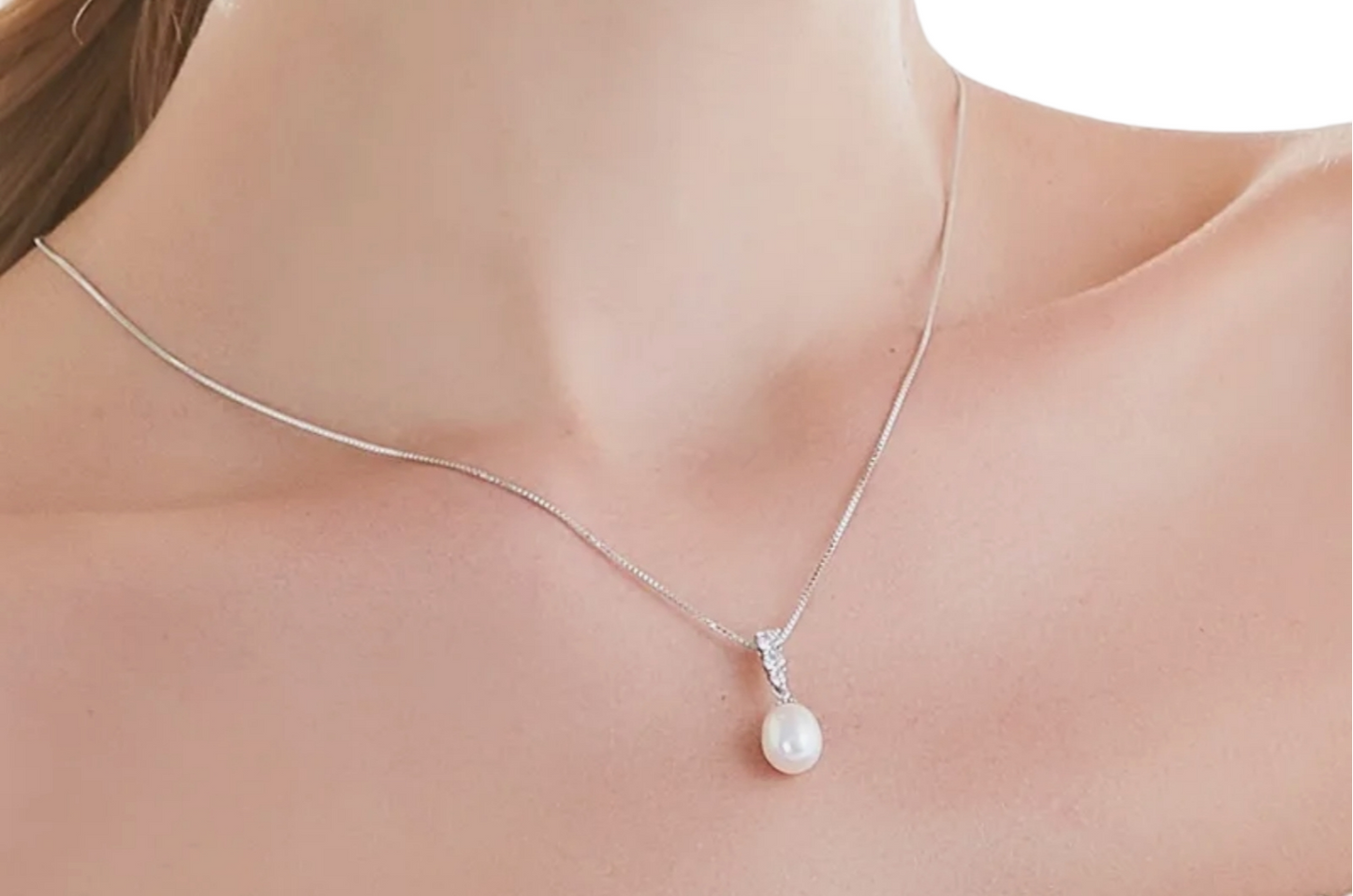 collana trilogy oro e diamante naturale 0,38ct e perla naturale