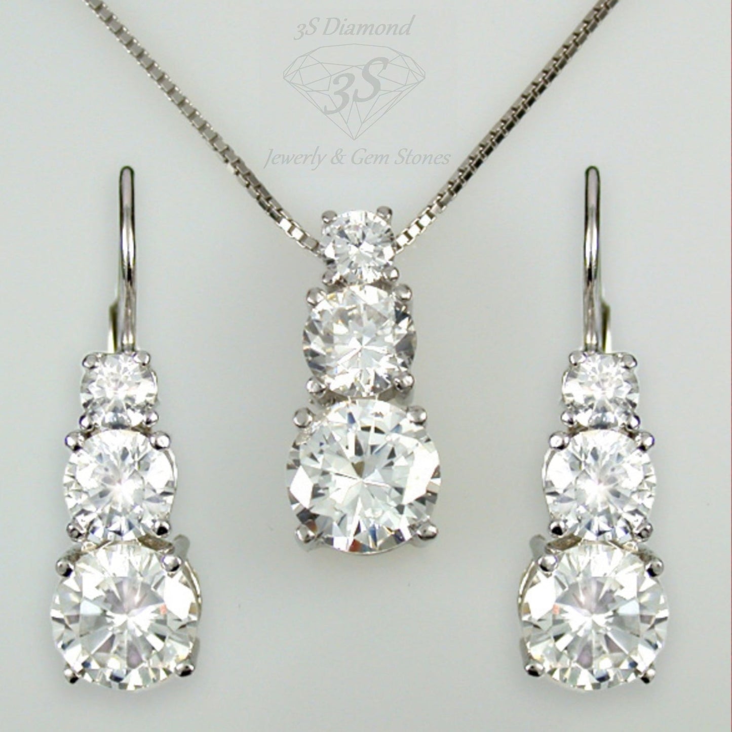set completo trilogy ciondolo e orecchini oro 18k 750 e diamanti naturali 2,70 ct color E VVS1
