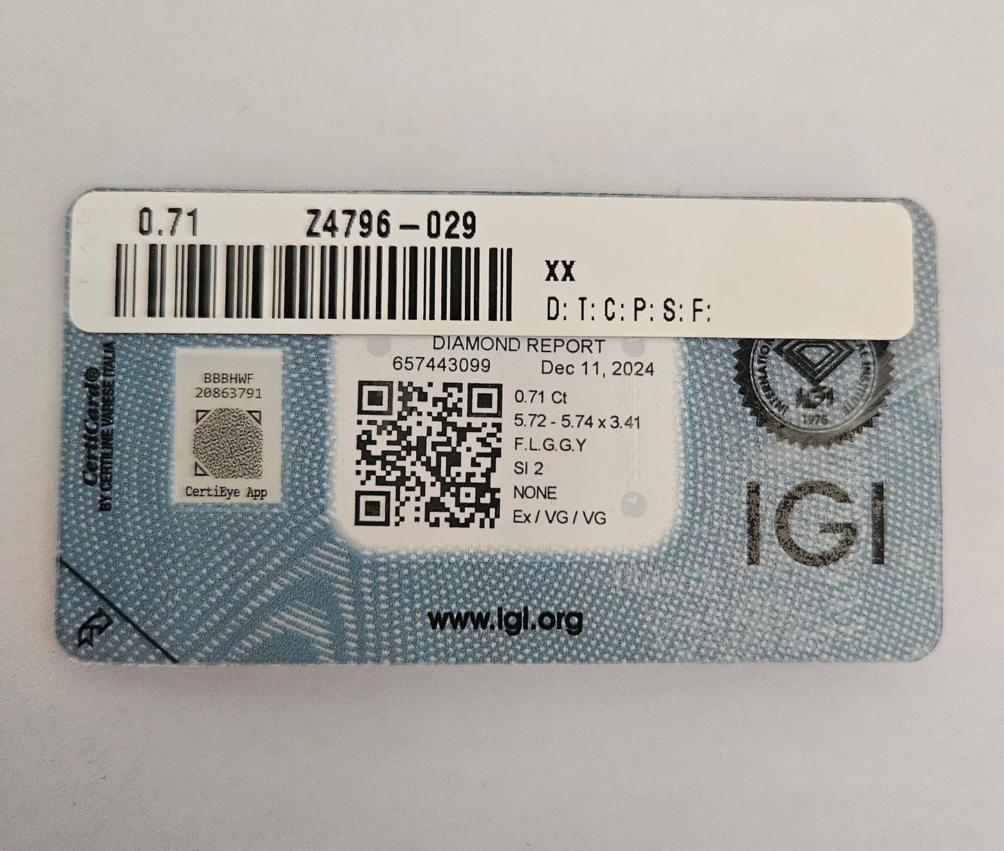 diamanti naturali certificato IGI 0.71ct