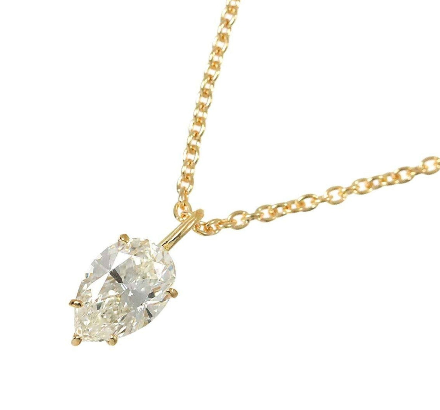 Collana in oro 18k e diamante naturale pera certificato IGI 0.50ct D IF