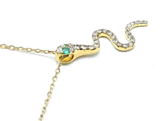 Collana con ciondolo in oro giallo 18k con diamanti naturali 0.35ct