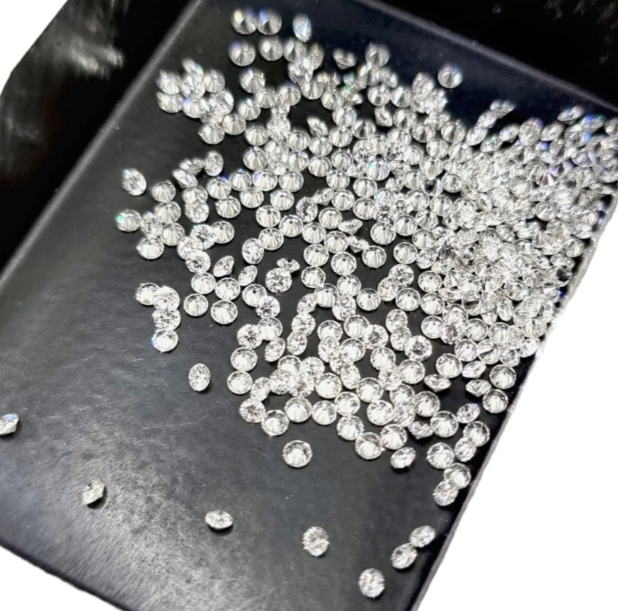 lotto 1ct diamante naturale da 2 mm Colore D VVS1